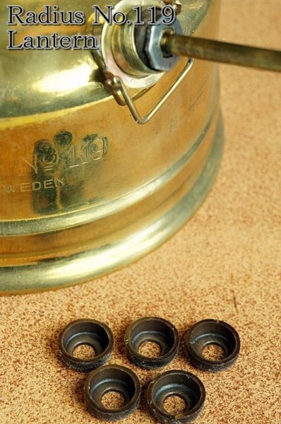 画像3: ケロシンプレッシャーストーブ・ランタン用　レザーポンプカップ　5個　（17.5mm）　 (3)