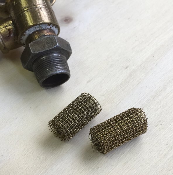 画像5: Primus No.96 （#2165） Phoebus 625/725（A-8）ストーブ用 ストレイナー　2個　ブラス (5)